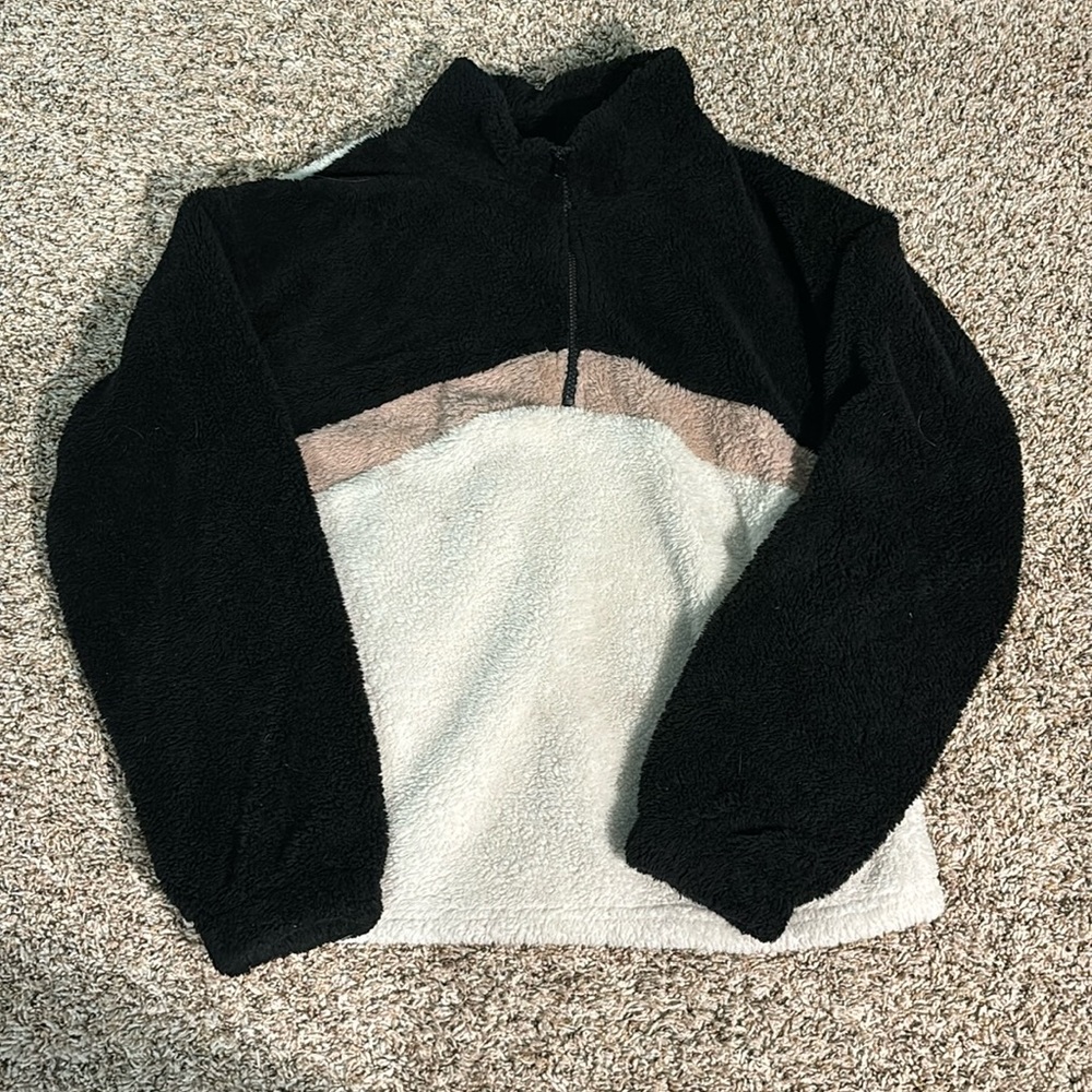 Black and white Sherpa